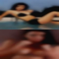 Horny women pants pussy